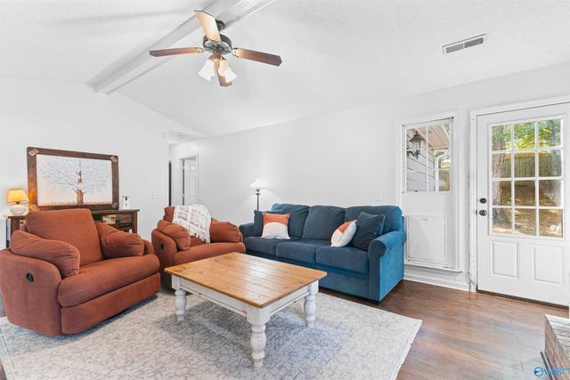 116 Hollington Drive, Huntsville, AL 35811