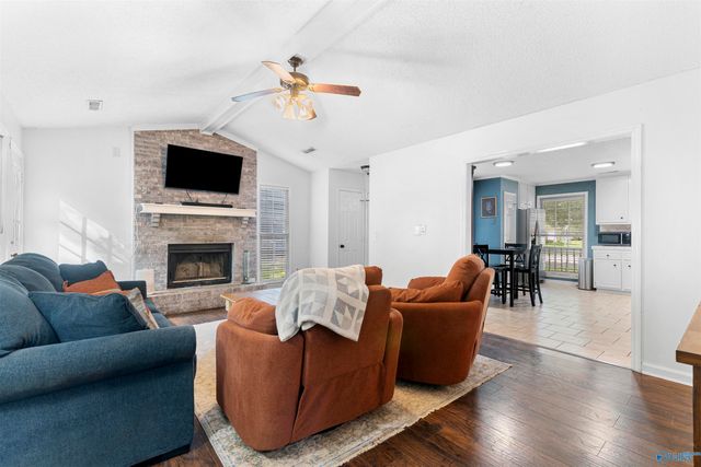 116 Hollington Drive, Huntsville, AL 35811