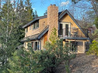 28916 North Shore Road, Lake Arrowhead, CA 92352