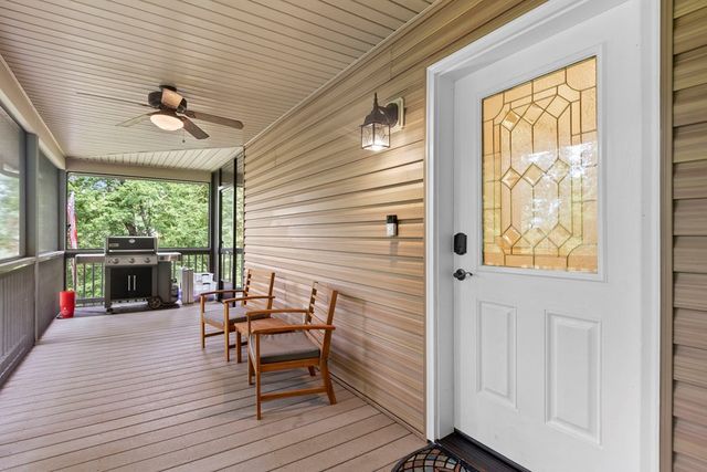204 Hiawassee River Road, Murphy, NC 28906