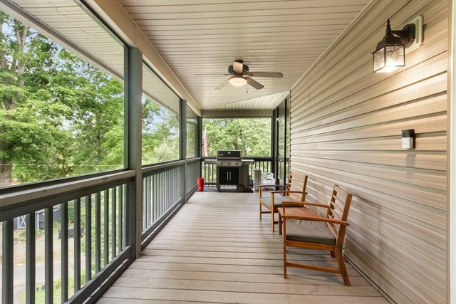 204 Hiawassee River Road, Murphy, NC 28906