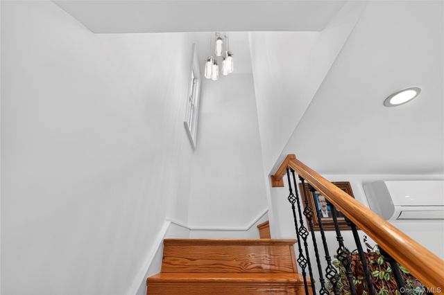 8 N Highview Avenue, Nanuet, NY 10954