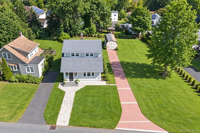 8 N Highview Avenue, Nanuet, NY 10954