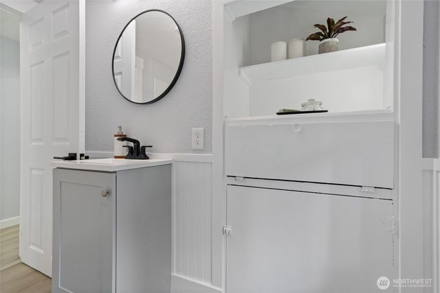 6937 Chico Way NW, Bremerton, WA 98312