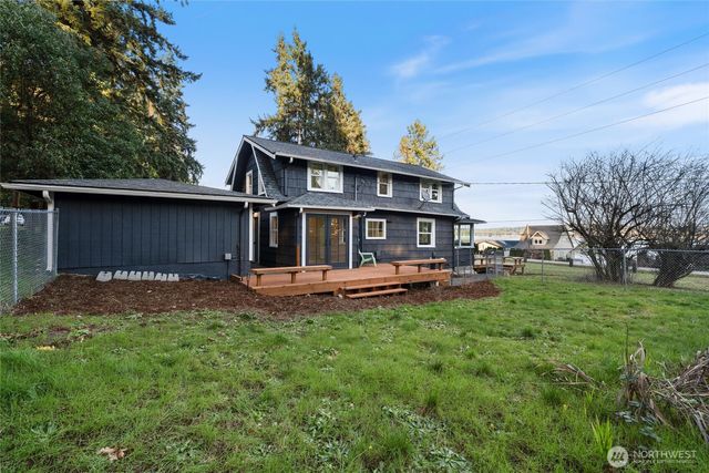 6937 Chico Way NW, Bremerton, WA 98312