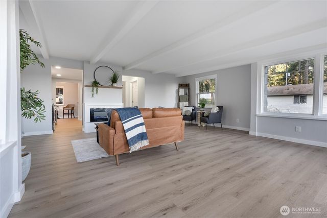 6937 Chico Way NW, Bremerton, WA 98312