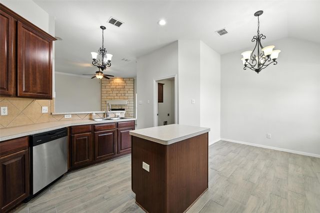 113 Shumard Drive, Aledo, TX 76008