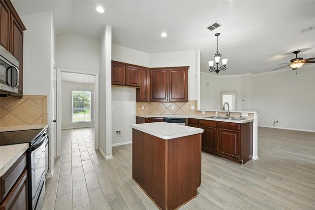 113 Shumard Drive, Aledo, TX 76008