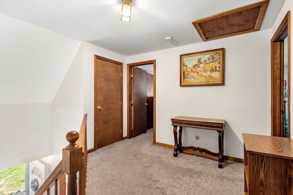 Image 21 of property listing at 2 Noel Street, Hampton, NH 03842