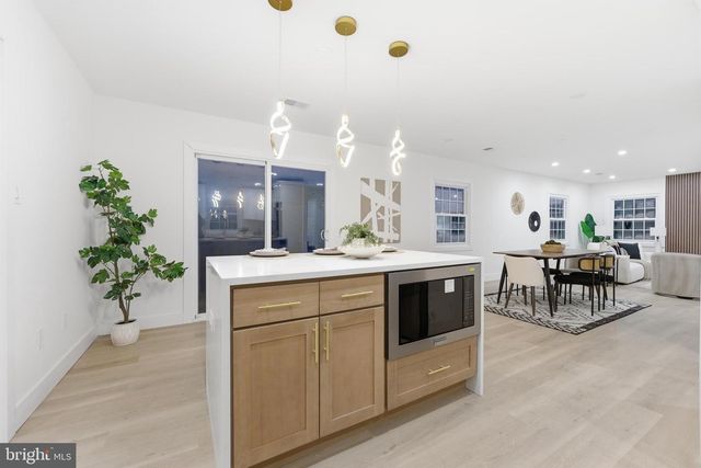 45 MOSSHILL LN, Willingboro, NJ 08046