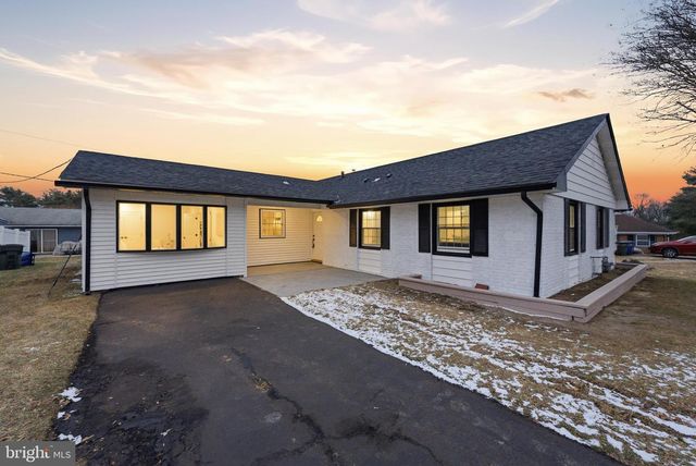 45 MOSSHILL LN, Willingboro, NJ 08046