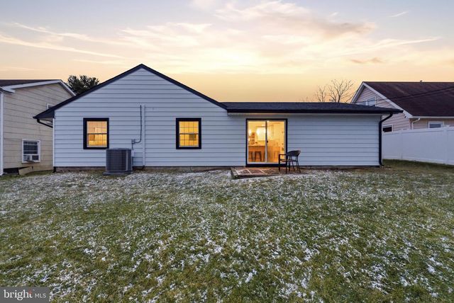 45 MOSSHILL LN, Willingboro, NJ 08046