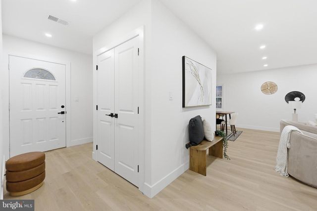 45 MOSSHILL LN, Willingboro, NJ 08046