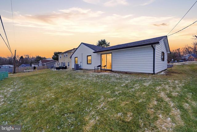 45 MOSSHILL LN, Willingboro, NJ 08046