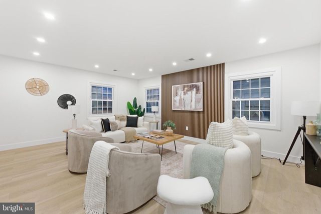 45 MOSSHILL LN, Willingboro, NJ 08046