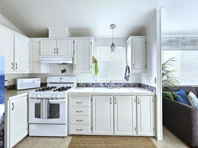 170 West Cliff Drive, Santa Cruz, CA 95060