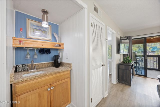 239 Beach City Rd Apt 1317, Hilton Head Island, SC 29926