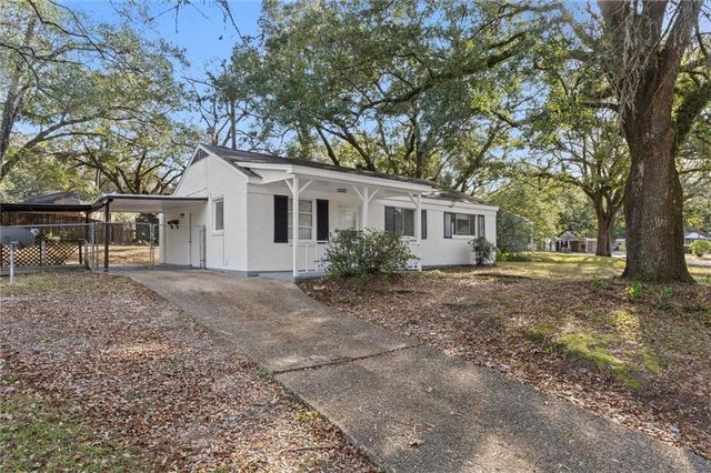 4017 Meadow Wood Curve, Mobile, AL 36609