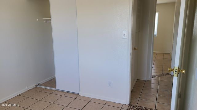 6111 W Cambridge Avenue, Phoenix, AZ 85035