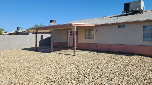 6111 W Cambridge Avenue, Phoenix, AZ 85035