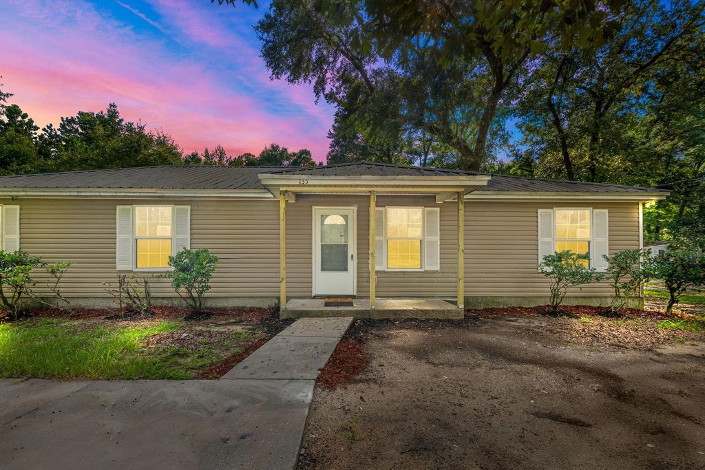 135 Ball Farm Road, Quincy, FL 32352