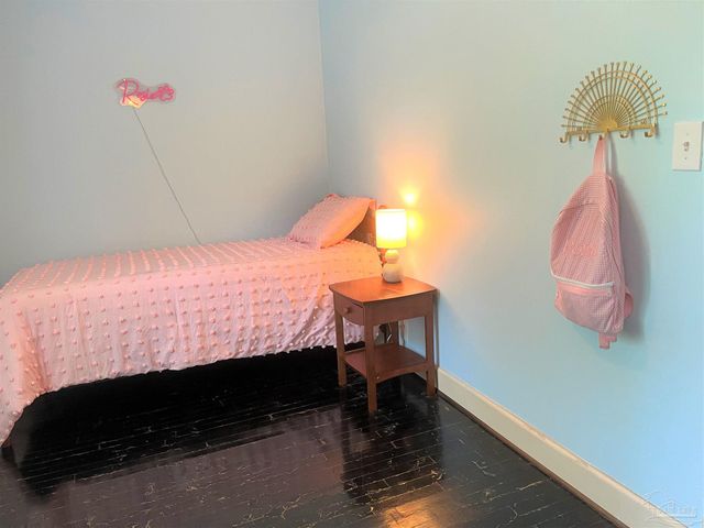 77 Hill St, Atmore, AL 36502