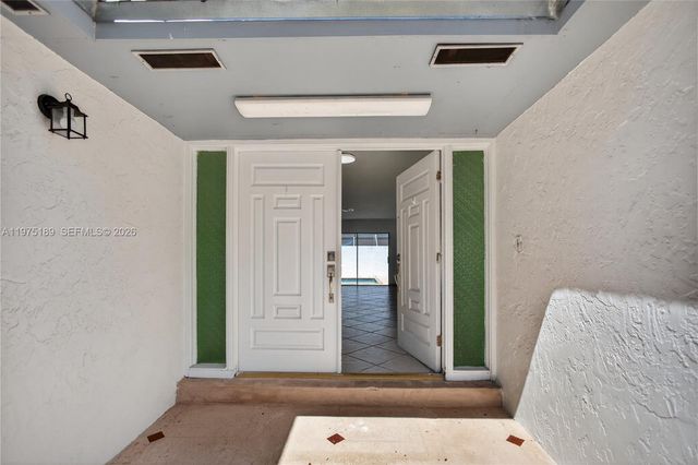 13270 SW 99th St, Miami, FL 33186