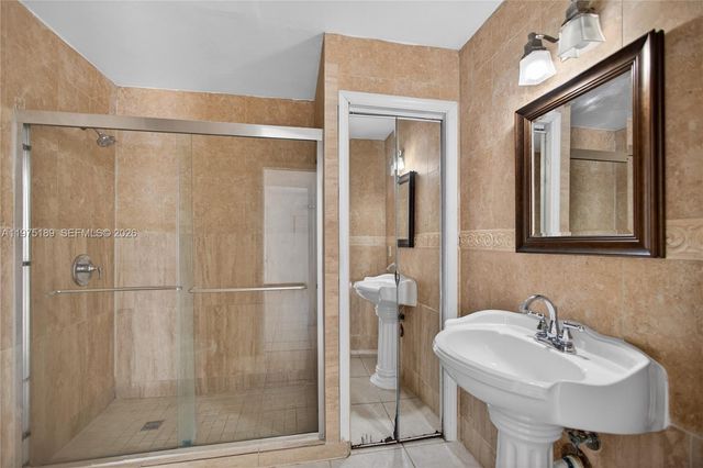 13270 SW 99th St, Miami, FL 33186