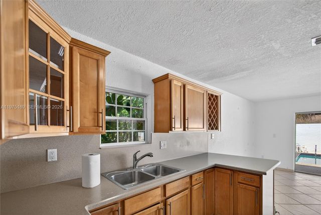 13270 SW 99th St, Miami, FL 33186