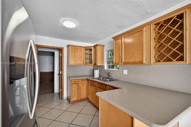 13270 SW 99th St, Miami, FL 33186