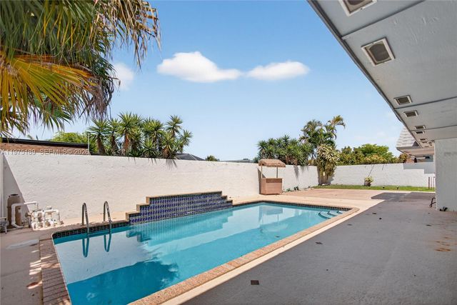 13270 SW 99th St, Miami, FL 33186