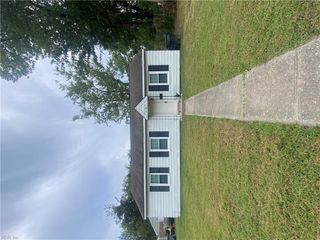 452 Cedar DR, Hampton, VA 23669