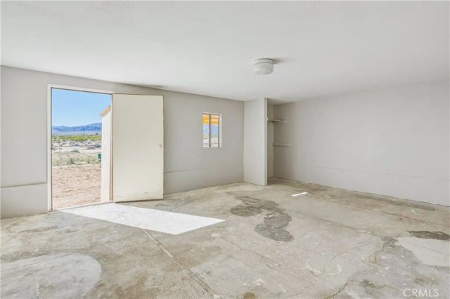 5828 Steeg, 29 Palms, CA 92277