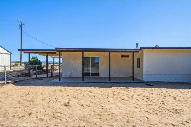 5828 Steeg, 29 Palms, CA 92277