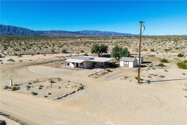 5828 Steeg, 29 Palms, CA 92277