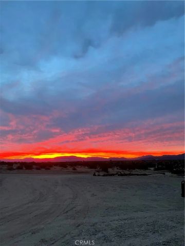 5828 Steeg, 29 Palms, CA 92277