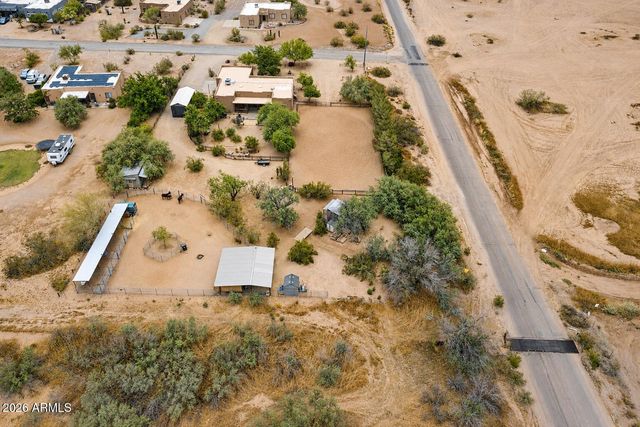 21909 W BEACON Lane, Wittmann, AZ 85361