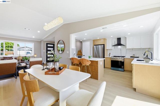 2464 Morello Heights Cir, Martinez, CA 94553