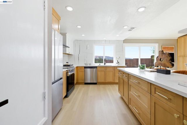 2464 Morello Heights Cir, Martinez, CA 94553
