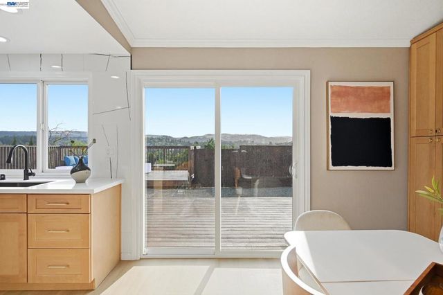 2464 Morello Heights Cir, Martinez, CA 94553
