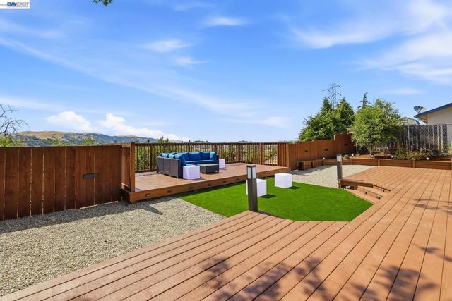2464 Morello Heights Cir, Martinez, CA 94553