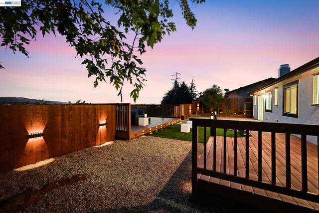 2464 Morello Heights Cir, Martinez, CA 94553