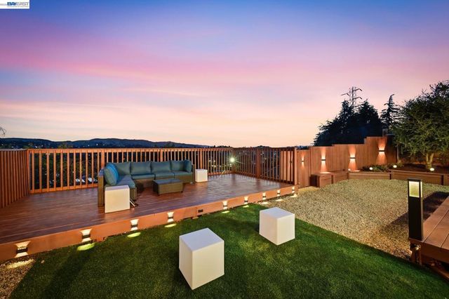 2464 Morello Heights Cir, Martinez, CA 94553