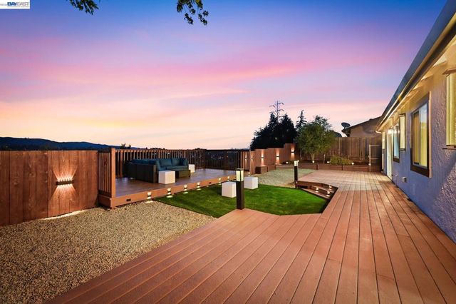 2464 Morello Heights Cir, Martinez, CA 94553
