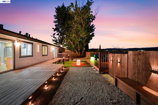 2464 Morello Heights Cir, Martinez, CA 94553