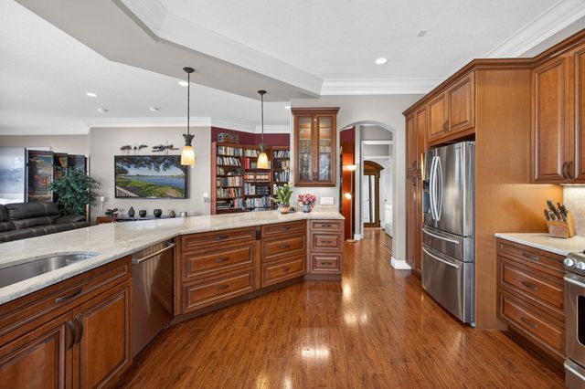 923 Augusta Pointe Drive, Palm Beach Gardens, FL 33418