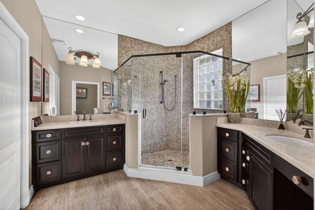 923 Augusta Pointe Drive, Palm Beach Gardens, FL 33418