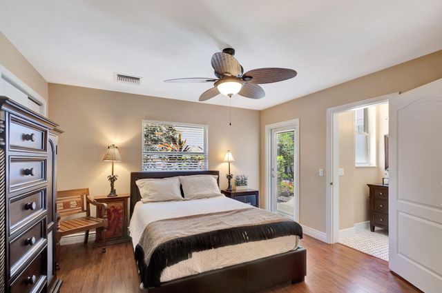 923 Augusta Pointe Drive, Palm Beach Gardens, FL 33418