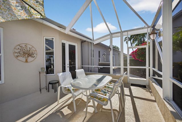 923 Augusta Pointe Drive, Palm Beach Gardens, FL 33418