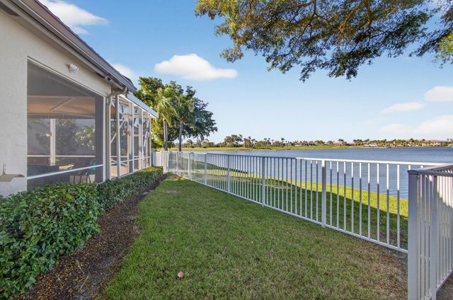 923 Augusta Pointe Drive, Palm Beach Gardens, FL 33418